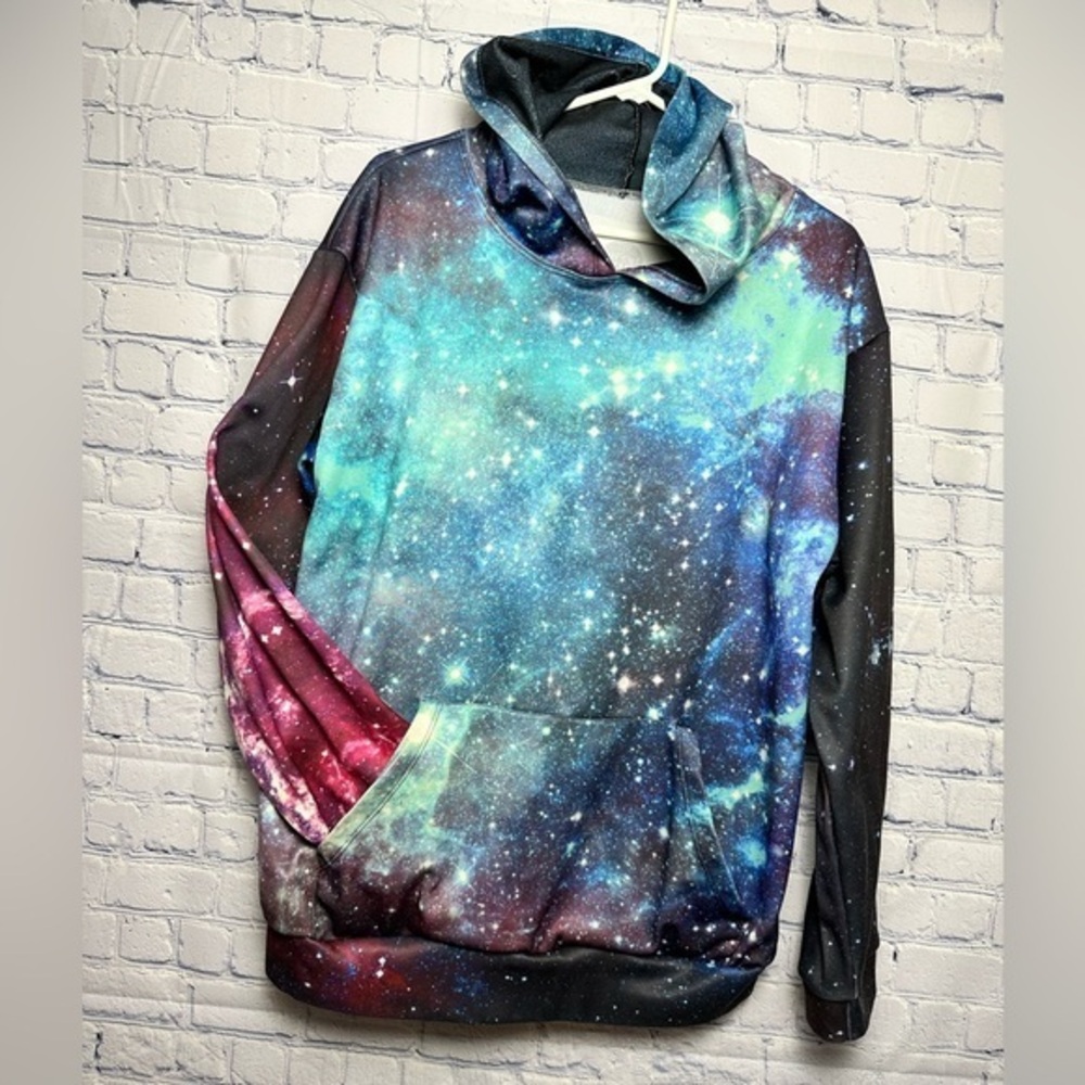 Super soft galaxy pull over hoodie with front kangaroo pocket